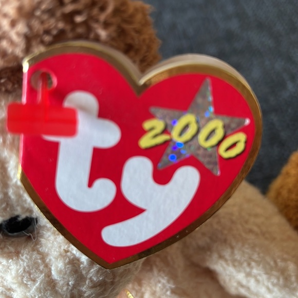 Set of two Ty beanie babies. Fuzz and Huggy. - Picture 4 of 11